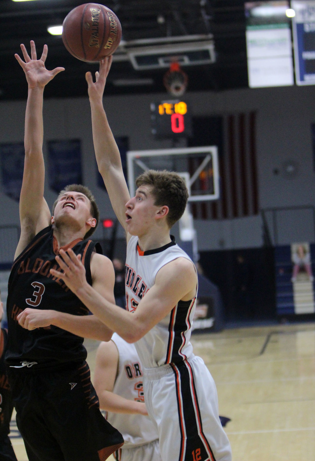 Bloomer boys basketball vs Stanley-Boyd at UW-Stout 12-1-18